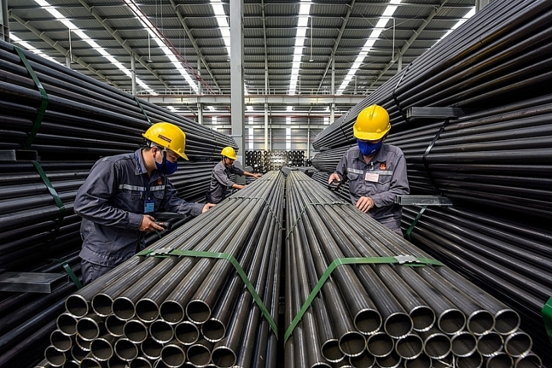 Giá sắt thép hôm nay 3/3 tăng vọt trên sàn Thượng Hải