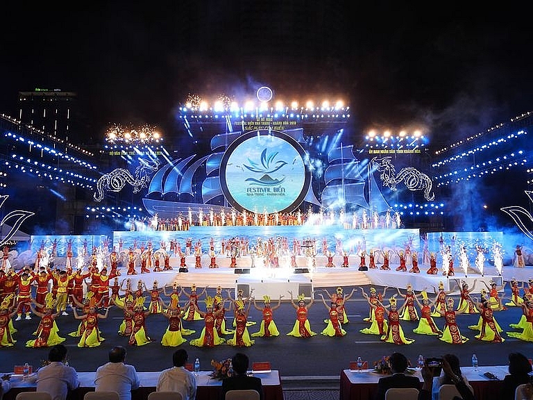 Khánh Hòa: Không tổ chức Festival Biển lần thứ X