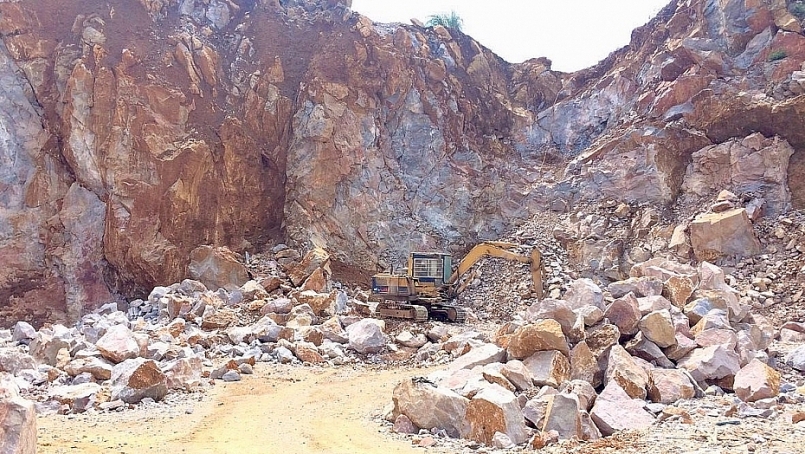 Ninh Bình tăng cường công tác quản lý đất đai, tài nguyên khoáng sản trên địa bàn tỉnh