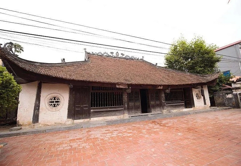 Đình Diềm, Thôn Viêm Xá, phường Hòa Long, TP Bắc Ninh, tỉnh Bắc Ninh nơi có bức Cửa võng vừa được công nhận là Bảo vật Quốc gia