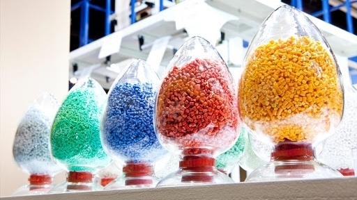 Hàn Quốc là thị trường cung cấp nguyên liệu nhựa lớn nhất cho Việt Nam