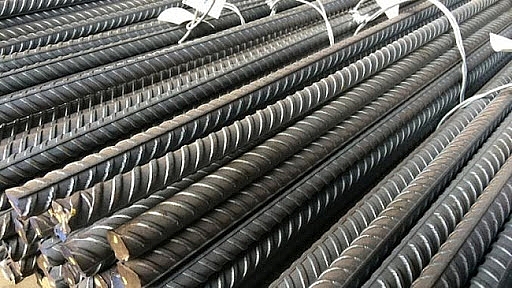 Giá sắt thép hôm nay 1/4: Bất ngờ tăng trở lại