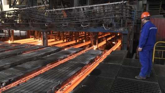 Nhập khẩu sắt thép từ Trung Quốc tăng mạnh cả lượng và giá trị