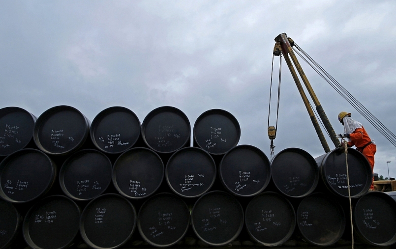 Xuất khẩu xăng dầu 3 tháng đầu năm giảm cả lượng và kim ngạch