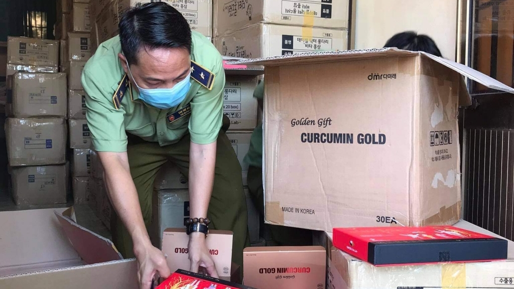 Phú Yên: Tạm giữ 2.600 hộp thực phẩm chức năng không có hóa đơn, chứng từ