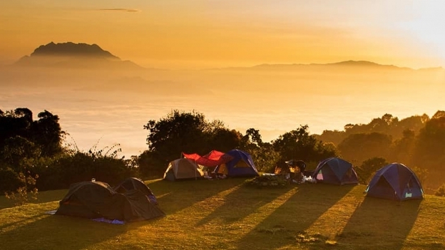 Camping - trào lưu du lịch hấp dẫn giới trẻ mùa Covid