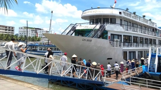 Quảng Ninh: Quyết tâm đạt 3 triệu lượt khách du lịch nội địa trong quý IV/2020