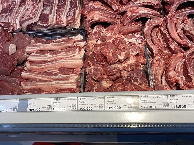 Giá thịt lợn hôm nay 17/10 ổn định tại các cửa hàng