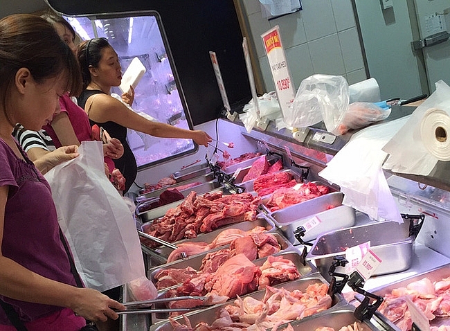 Giá thịt lợn hôm nay 21/10: Đi ngang tại các cửa hàng