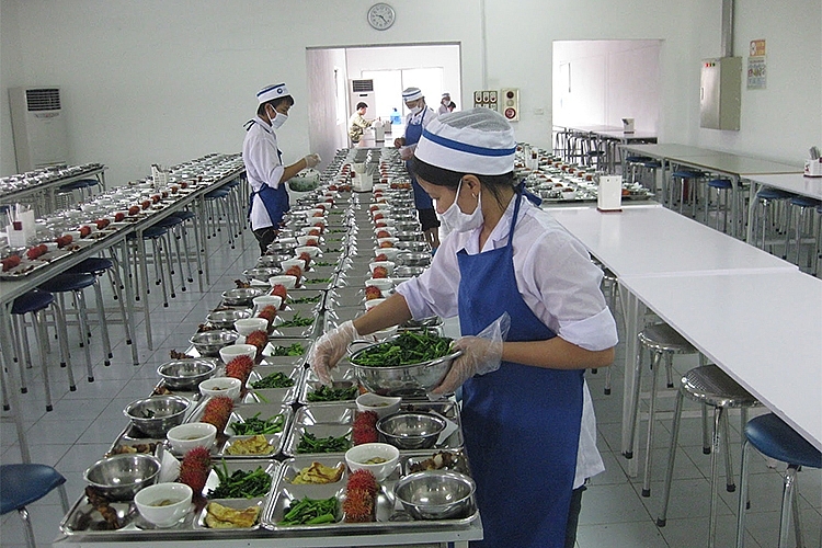 Hà Nội: Kiểm soát chặt chất lượng thực phẩm cung cấp cho trường học