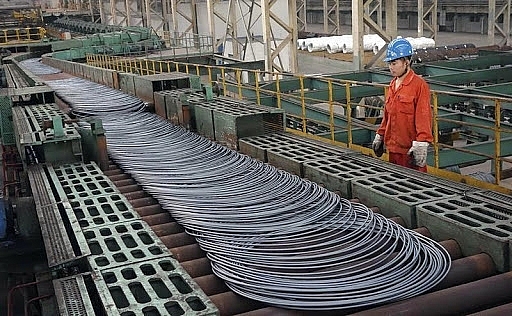 Sản xuất sắt thép các loại trong 10 đều tăng trưởng dương