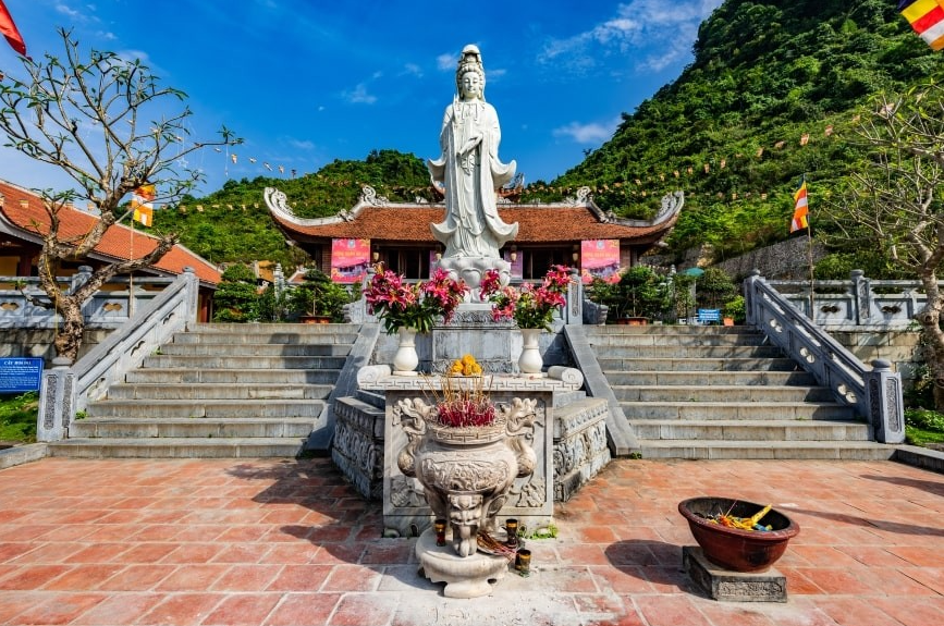 Chùa Phật Tích Trúc Lâm Bản Giốc - đất Phật ở miền biên giới Cao Bằng