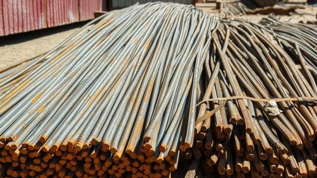 Cập nhật giá sắt thép hôm nay 26/01/2022: Tiếp tục giảm trên Sàn Thượng Hải