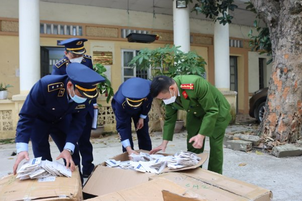 Lạng Sơn: Phát hiện trên 6.300 bộ kit test Covid-19 nhập lậu