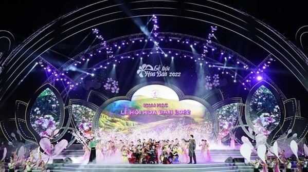 Điện Biên tưng bừng khai mạc Lễ hội Hoa Ban năm 2022