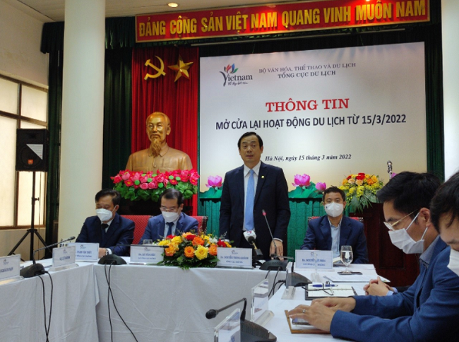 Tổng cục trưởng Tổng cục Du lịch - ông Nguyễn Trùng Khánh phát biểu tại buổi họp báo.