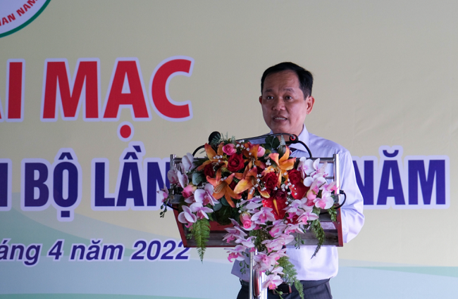 Ông Trương Công Quốc Việt - Phó Giám đốc Sở Văn hoá-Thể thao và Du lịch phát biểu Khai mạc Hội thi Bánh dân gian năm 2022.