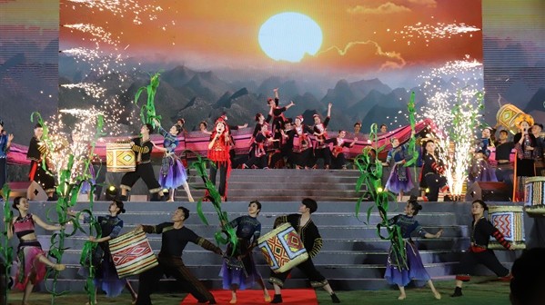 Hà Giang: Khai mạc Lễ hội Chợ Phong lưu Khâu Vai năm 2022