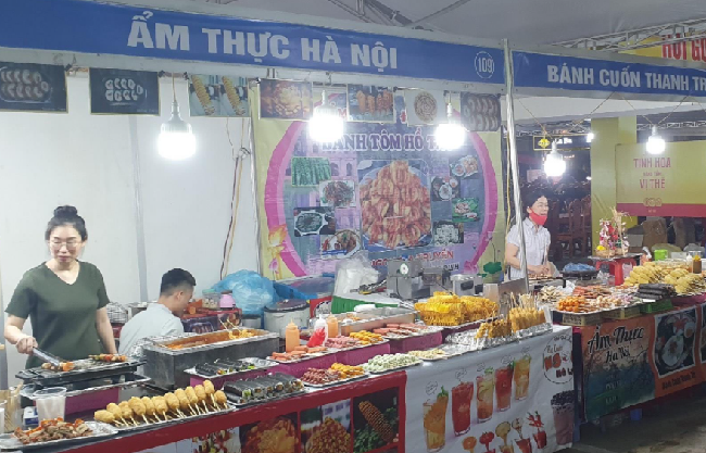 Tưng bừng đêm khai mạc Hội chợ OCOP Quảng Ninh - Hè 2022