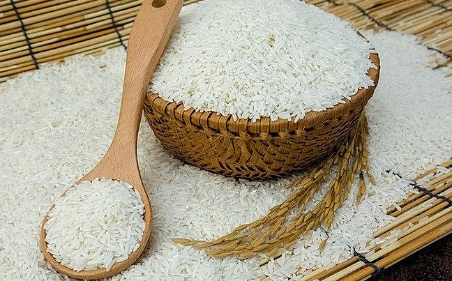 Cập nhật giá lúa gạo hôm nay 21/5/2022: Ổn định toàn thị trường