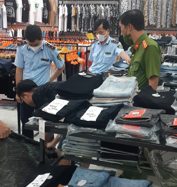 Nam Định: Xử lý 01 cơ sở kinh doanh hàng hóa không rõ nguồn gốc xuất xứ