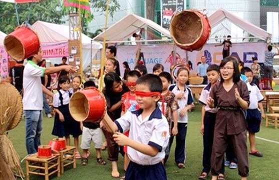 Nhiều hoạt động dành cho thiếu nhi tại Làng Văn hóa - Du lịch các dân tộc Việt Nam. 