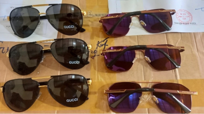 Lạng Sơn: Tạm giữ 1.640 sản phẩm kính đeo mắt không rõ nguồn gốc