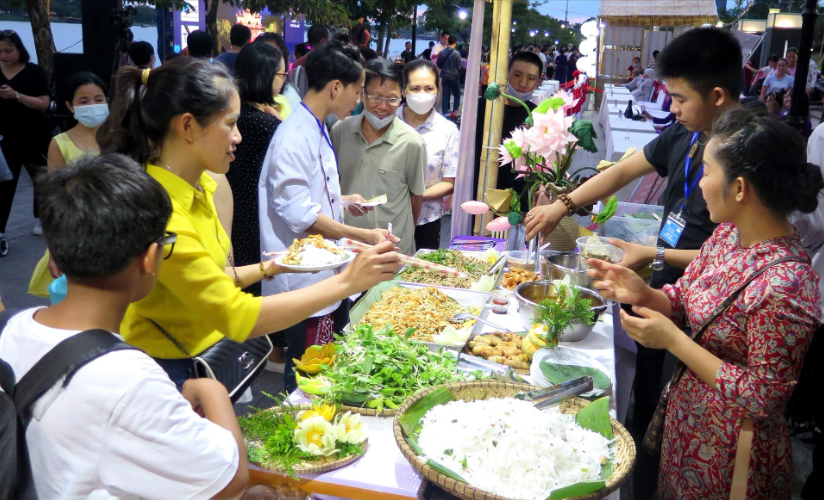 Tôn vinh giá trị văn hóa ẩm thực Huế