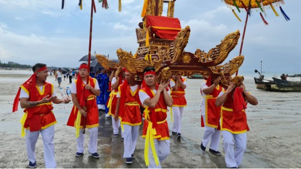 Quảng Ninh: Quảng bá các giá trị của di tích và Lễ hội đình Trà Cổ
