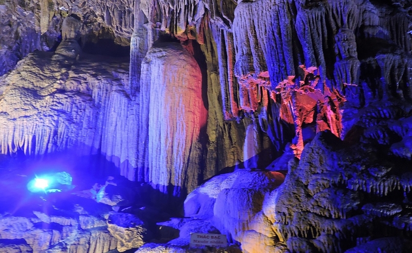 Review du lịch Hà Giang: Động Lùng Khúy đệ nhất hang động của Hà Giang
