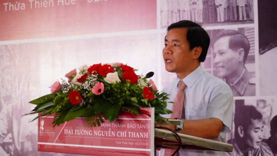 Chủ tịch UBND tỉnh Thừa Thiên-Huế Nguyễn Văn Phương phát biểu tại buổi lễ.