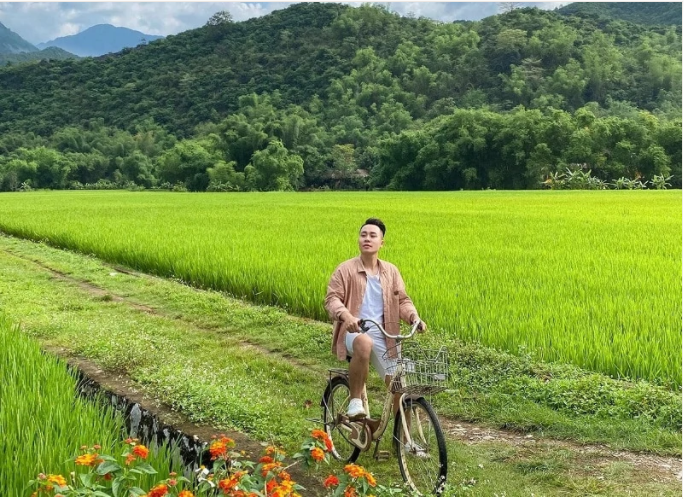 Xe đạp là phương tiện đi lại chủ yếu ở Mai Châu
