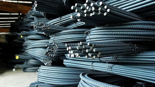 Giá sắt thép hôm nay 23/9: Tăng mạnh
