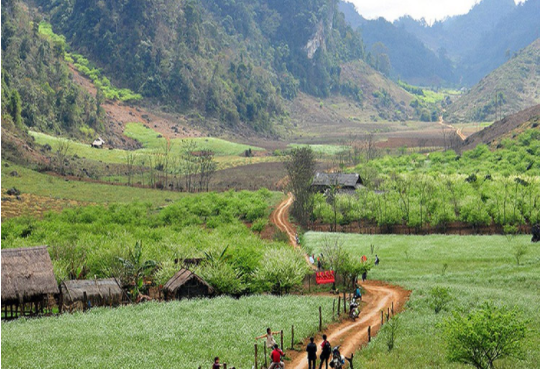 Khám phá bản Thung Cuông - Ngôi làng nhỏ bé giữa những sườn đồi xanh mộng mơ