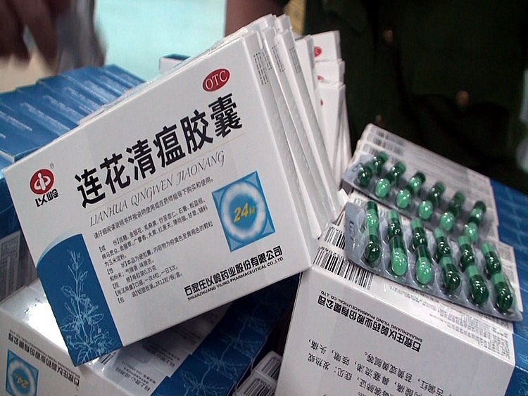 Thu giữ gần 10.000 hộp thuốc Liên Hoa Thanh Ôn 