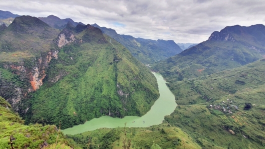 Du lịch Hà Giang tháng 12 với lễ hội hoa Tam giác mạch