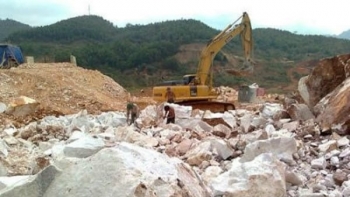 Yêu cầu Công ty TNHH Cao Tuấn Cường tạm dừng khai thác mỏ đá tại Ngọc Trạo