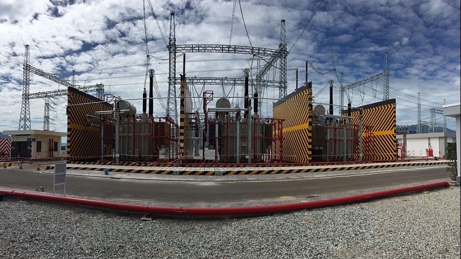 Ninh Thuận đóng điện trạm biến áp 500kV cho nhà máy điện mặt trời