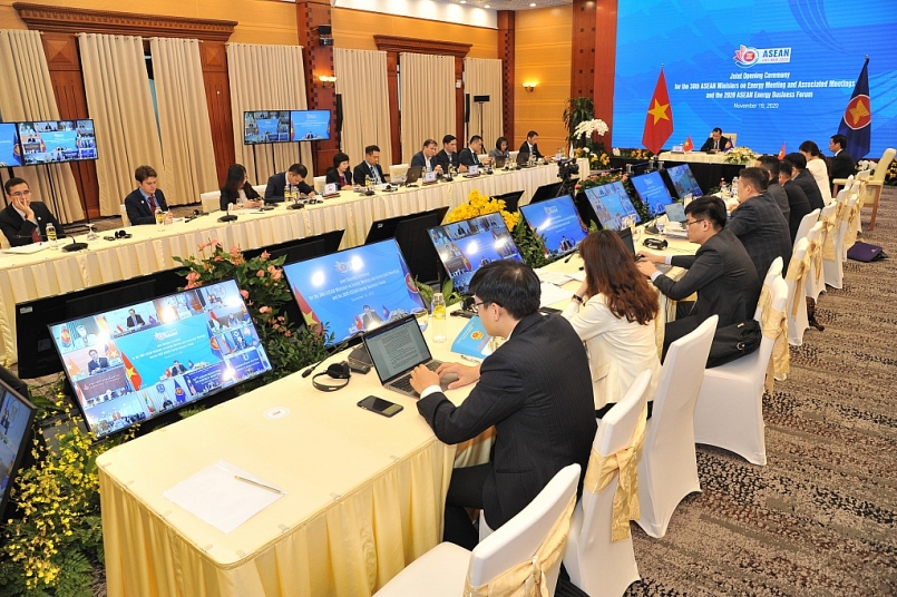 Hội nghị AMEM 38: Triển khai giai đoạn 2 Dự án Liên kết lưới điện đa phương
