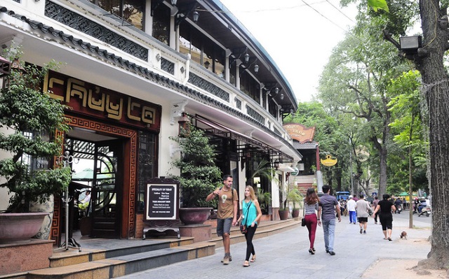 Kem Thủy Tạ là thương hiệu kem lâu đời nhất ở  Hà Nội, ra đời trước cả thương hiệu kem Tràng Tiền