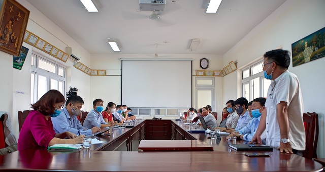 Toàn cảnh buổi trao đổi của các ban ngành y tế  tỉnh Đắk Nông với người dân