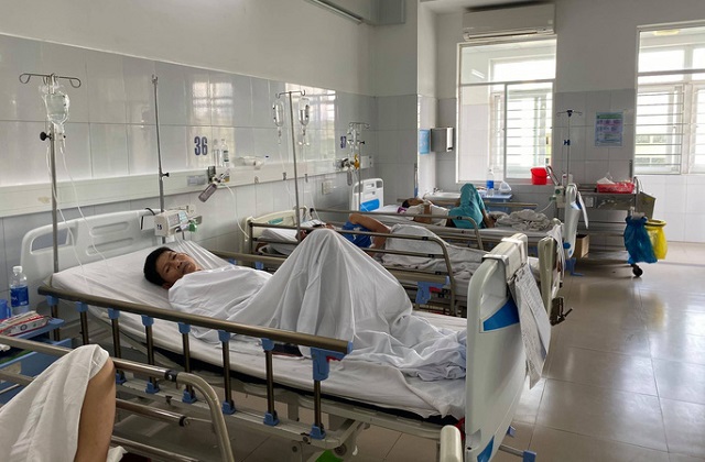 Đà Nẵng: Xử phạt 3 hộ kinh doanh khiến 230 người ngộ độc