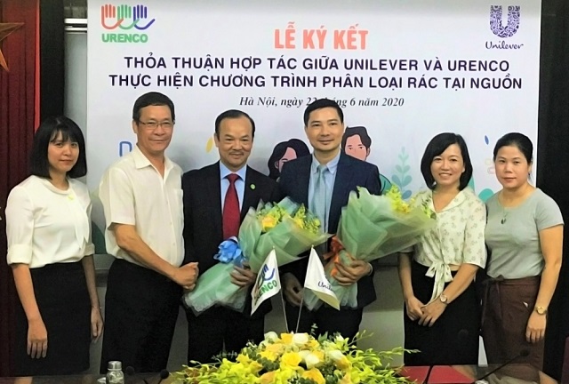 Công ty TNHH MTV Môi trường Đô thị Hà Nội (URENCO) vừa ký kết chương trình hành động và mục tiêu năm 2020 với Unilever Việt Nam (Unilever).
