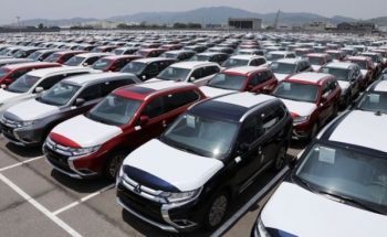 Ô tô nhập khẩu ‘chủ động’ tặng 50% phí trước bạ cho người mua xe