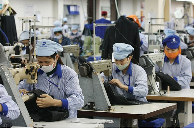 Các lô hàng Việt Nam xuất khẩu vào EU có giá trị không quá 6.000 Euro, các doanh nghiệp được phép tự chứng nhận xuất xứ