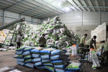Đắk Lắk: Phát hiện kho hàng chứa hơn 4 tấn phân bón sai phạm