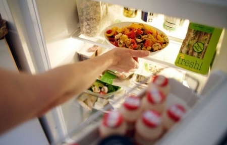 Sức khỏe: Cách bảo quản đồ ăn thừa trong tủ lạnh
