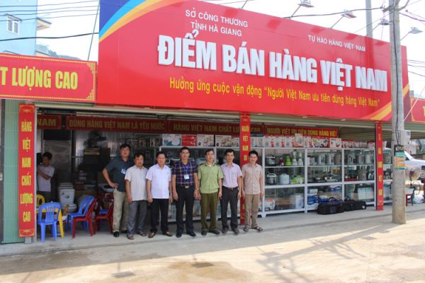 Tích cực xây dựng Điểm bán hàng Việt Nam