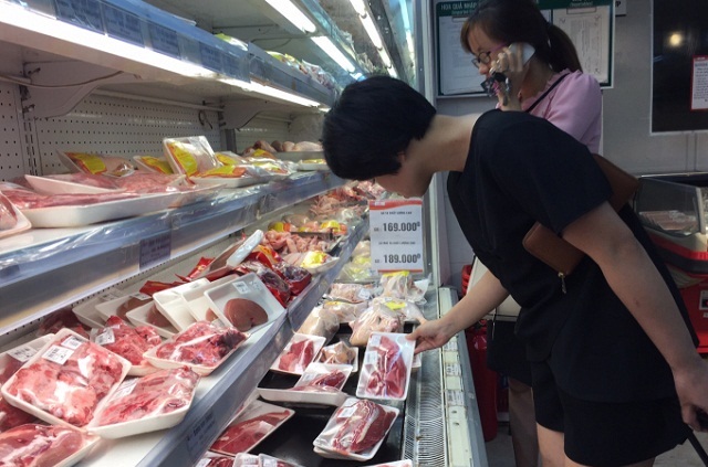 Giá thịt lợn hôm nay 26/8 ổn định tại các cửa hàng