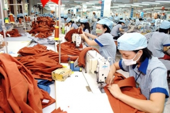 Kim ngạch xuất khẩu hàng dệt may 8 tháng giảm hơn 11%